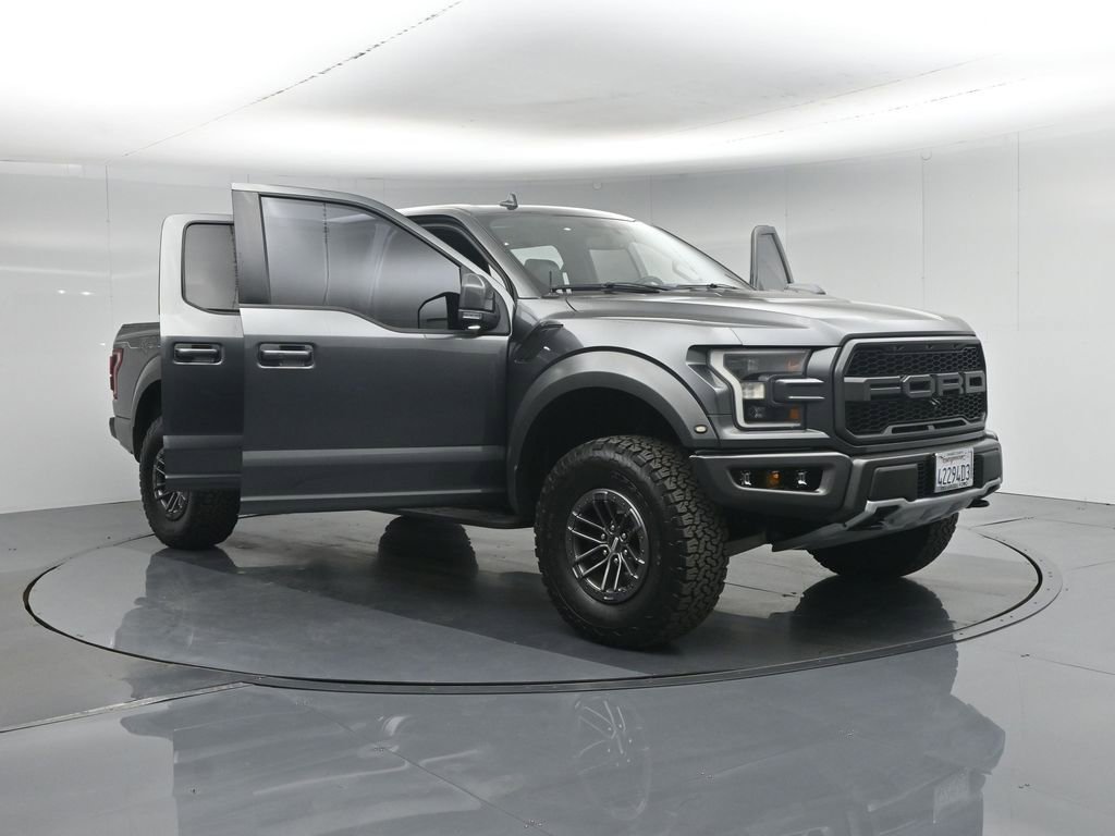 Used 2019 Ford F150 Raptor w/ Equipment Group 802A Luxury AWD/4WD image 36
