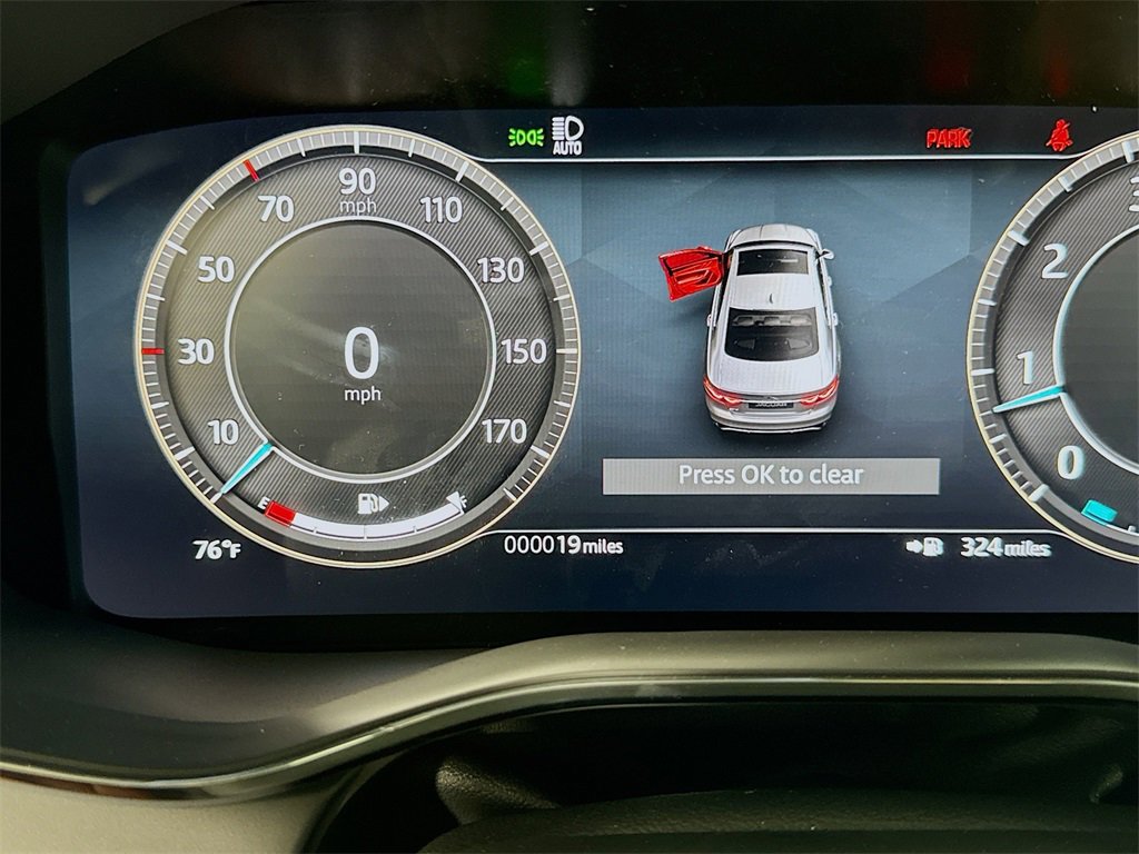 New 2024 Jaguar XF R-Dynamic SE image 12