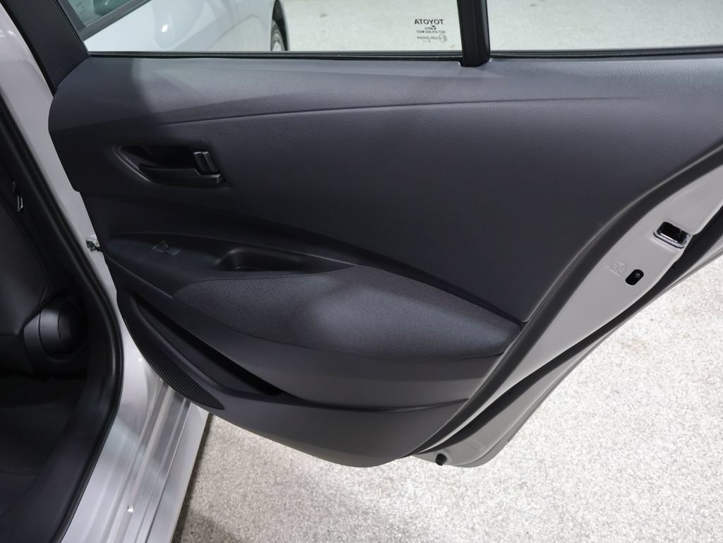 Used 2026 Toyota Corolla LE FWD image 20
