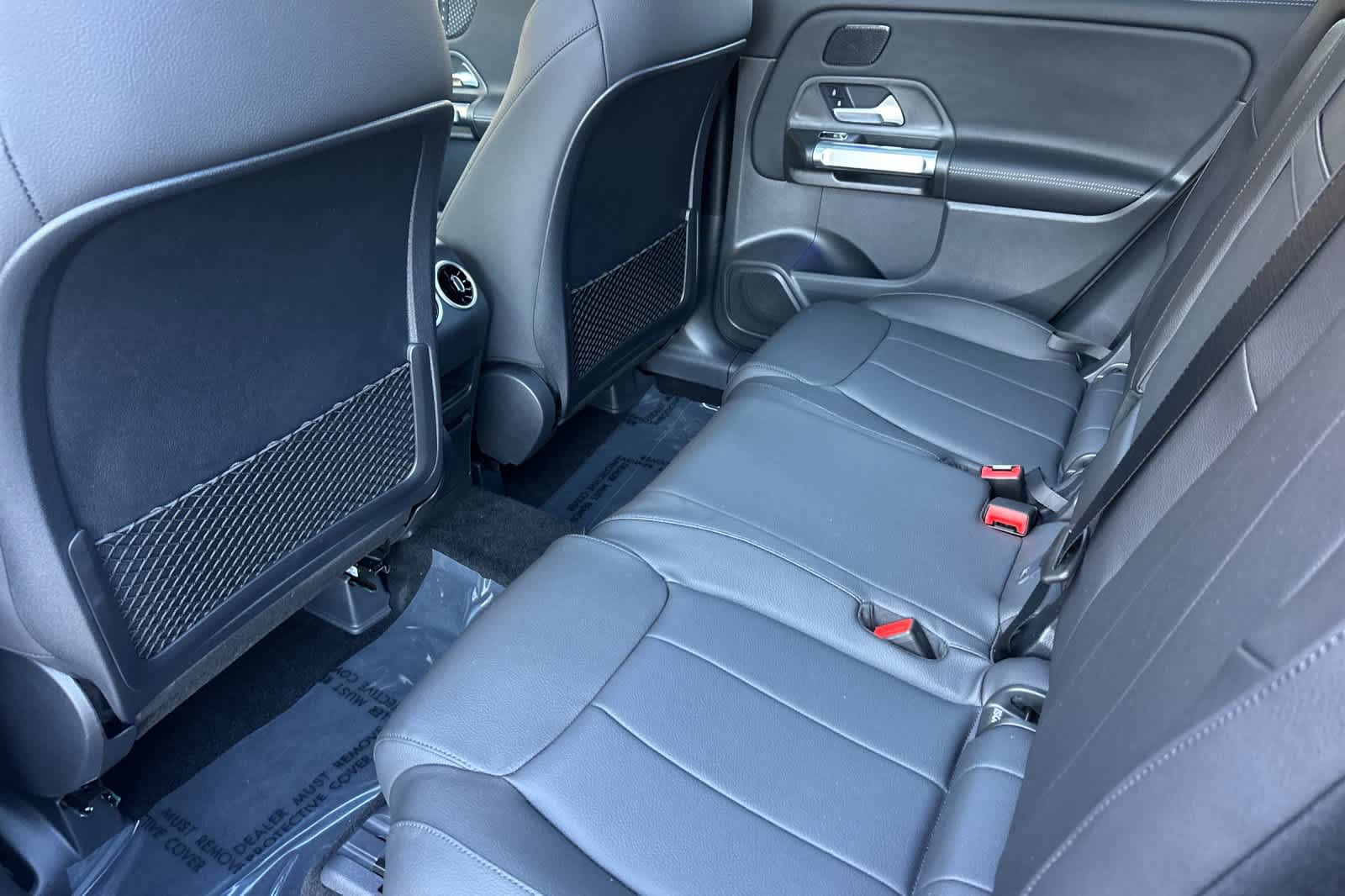 New 2026 Mercedes-Benz GLB 250 4MATIC image 11
