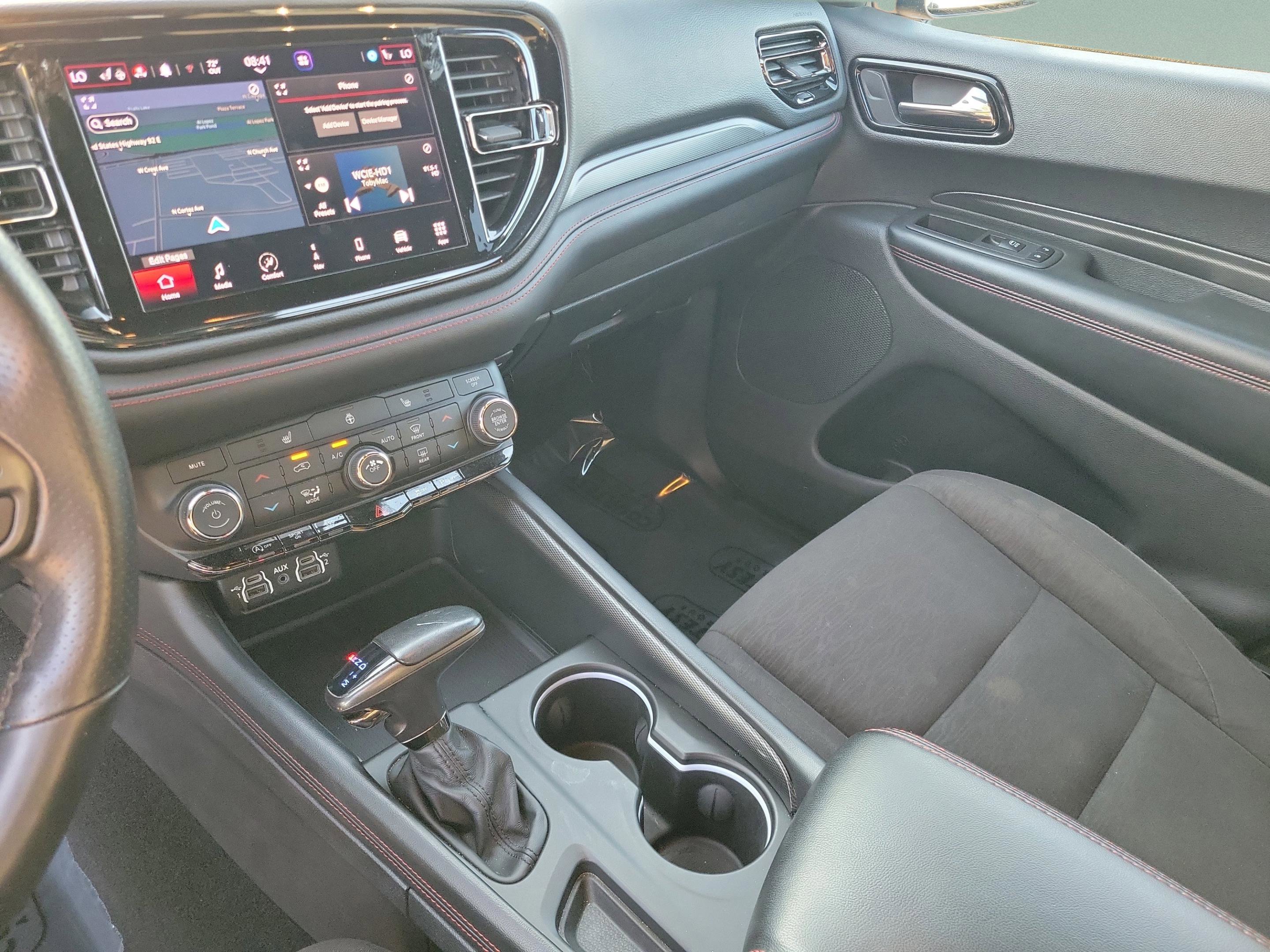 Used 2023 Dodge Durango GT image 34