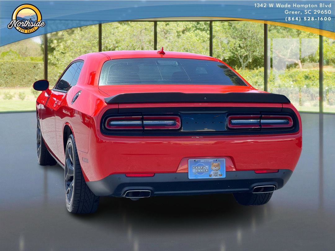 Used 2020 Dodge Challenger SXT w/ Plus Package RWD image 4