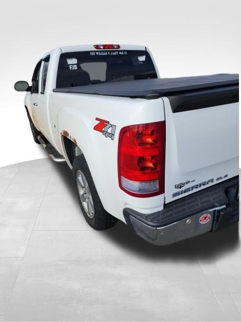 Used 2013 GMC Sierra 1500 SLE w/ Power Tech Package image 10