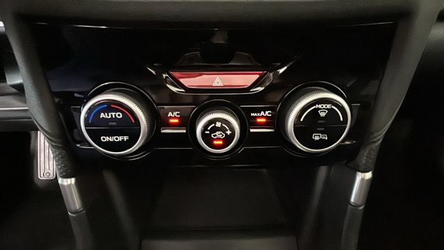 Used 2019 Subaru Forester Premium AWD/4WD image 22