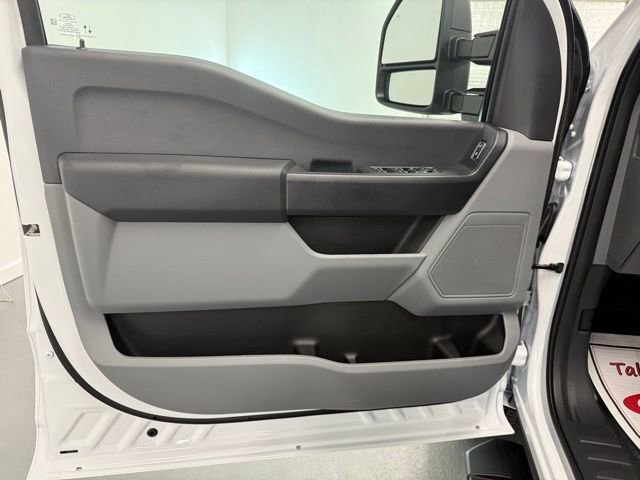 New 2026 Ford F250 XL w/ FX4 Off-Road Package image 13