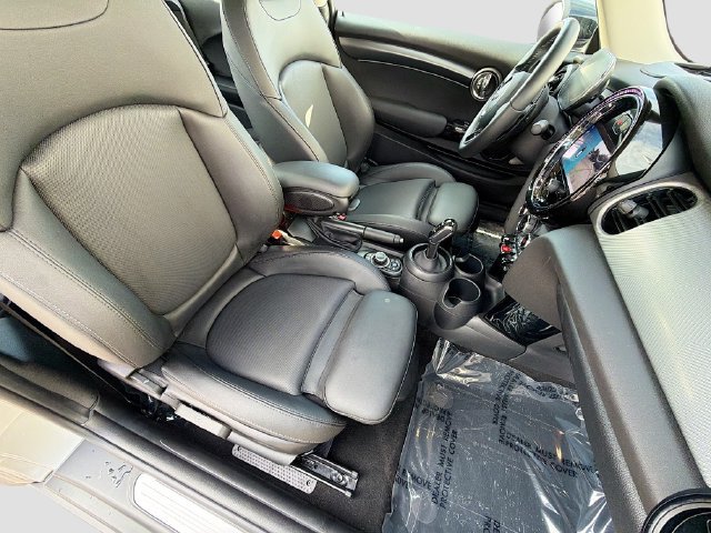 Used 2024 MINI Cooper S FWD image 14