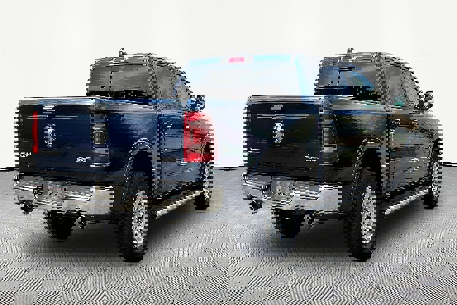 Used 2020 RAM 1500 Laramie image 6