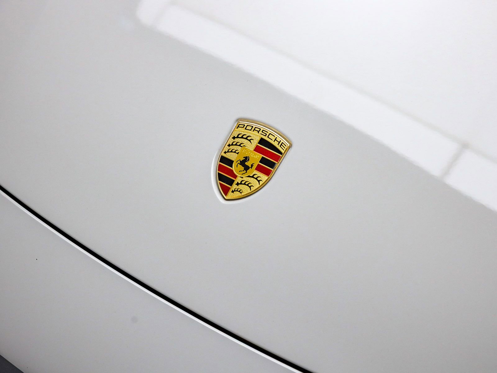 Certified 2022 Porsche Taycan 4 Cross Turismo AWD/4WD image 12