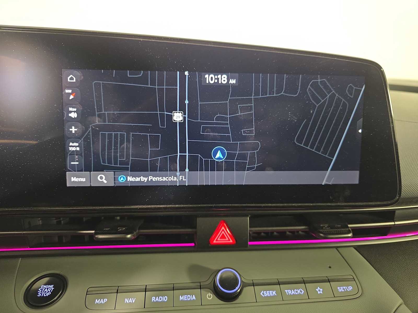 Used 2024 Hyundai Elantra Limited image 17