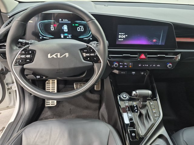 Certified 2024 Kia Niro EX Touring FWD image 14