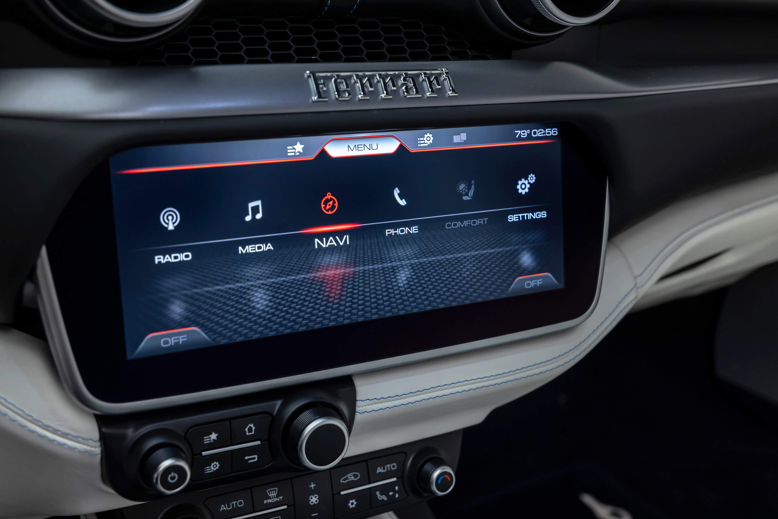 Certified 2020 Ferrari Portofino RWD image 91