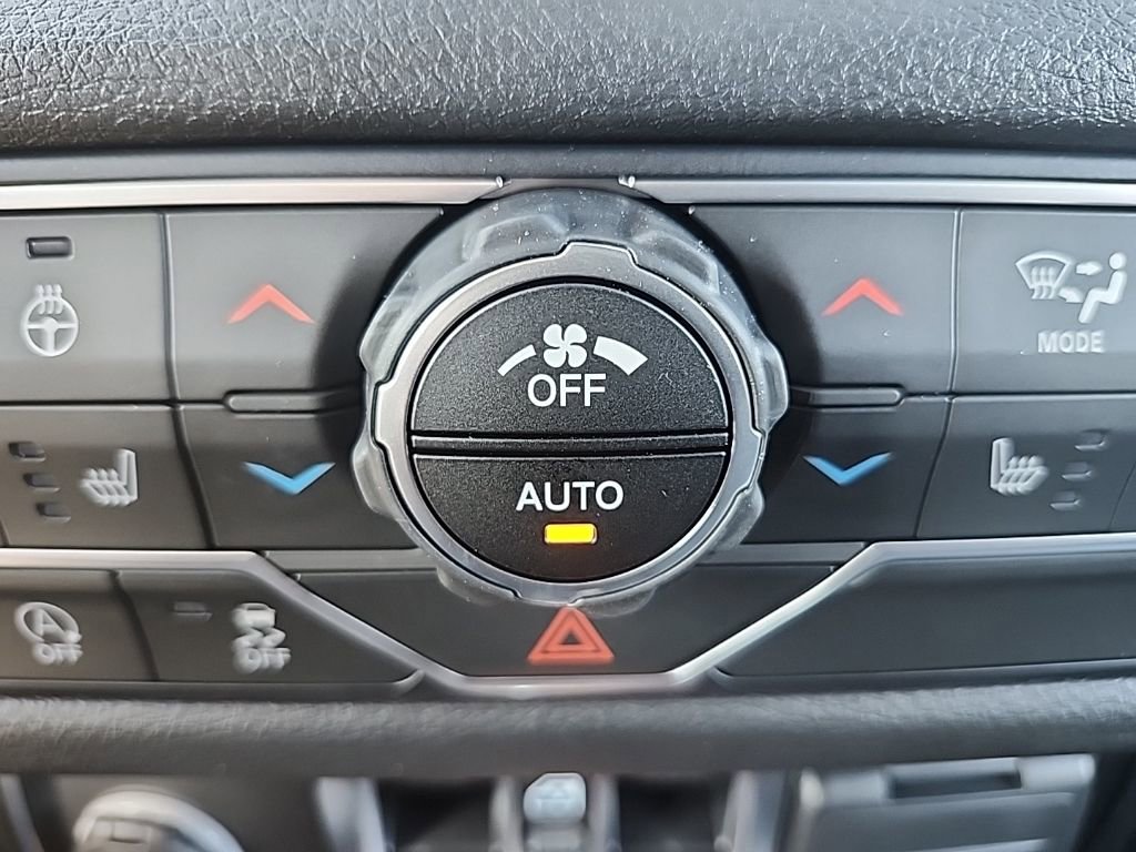 New 2025 Jeep Wrangler Sport S image 30