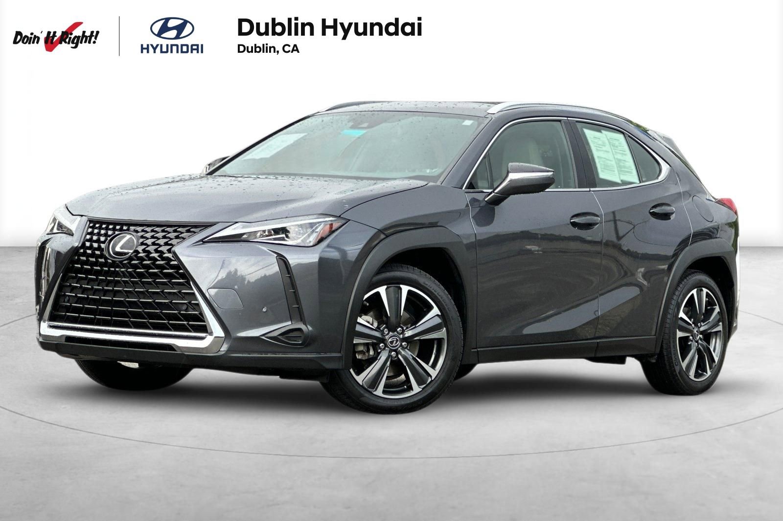 Used 2022 Lexus UX 200 w/ Accessory Package (Z2)