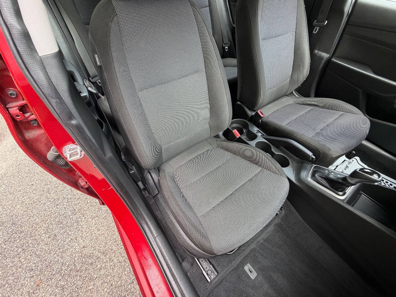 Used 2021 Hyundai Accent SE w/ Cargo Package FWD image 11