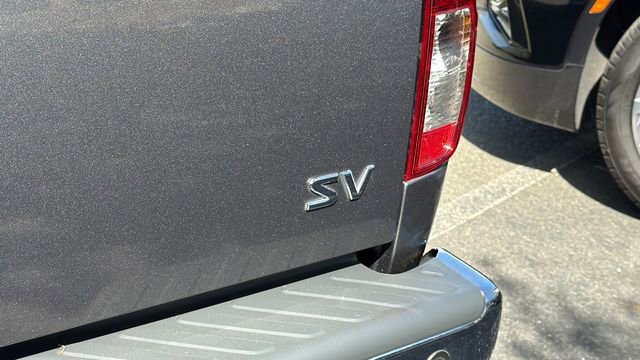 Used 2021 Nissan Frontier SV RWD image 11