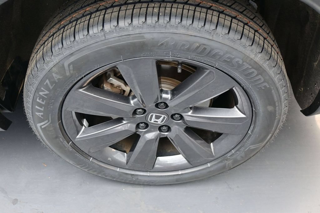 Certified 2023 Honda Pilot Sport image 26