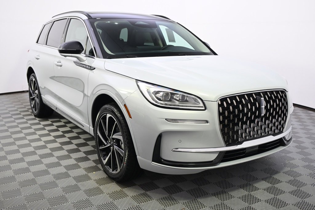 New 2026 Lincoln Corsair Grand Touring image 8