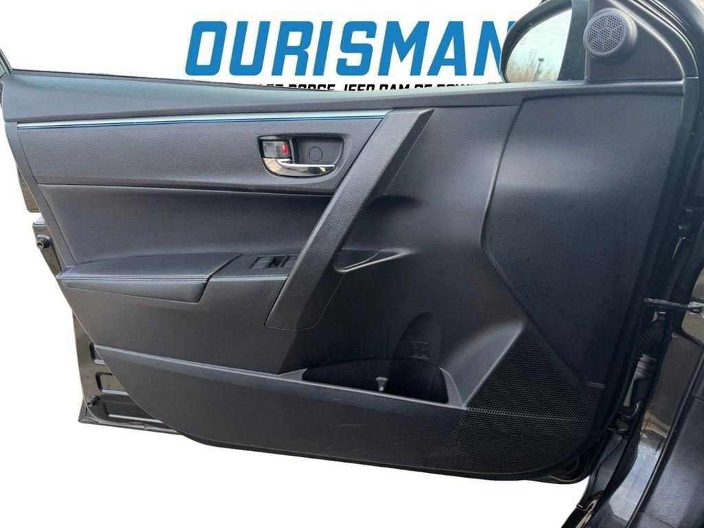 Used 2014 Toyota Corolla S Premium w/ Driver Convenience Package image 20