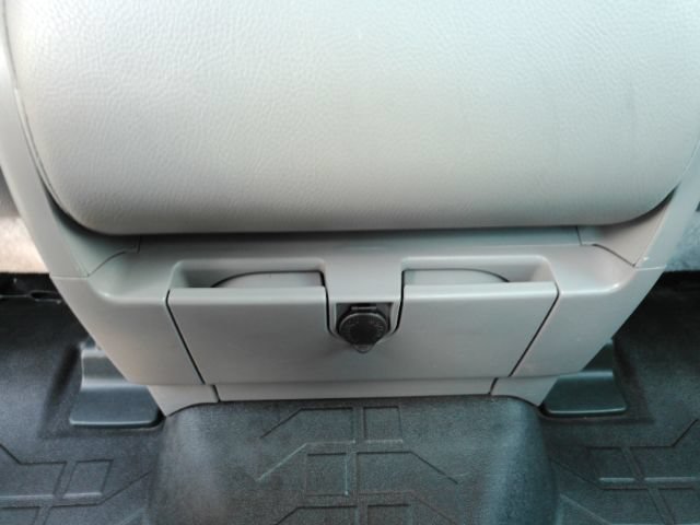 Used 2013 Toyota Tundra 2WD Double Cab image 23