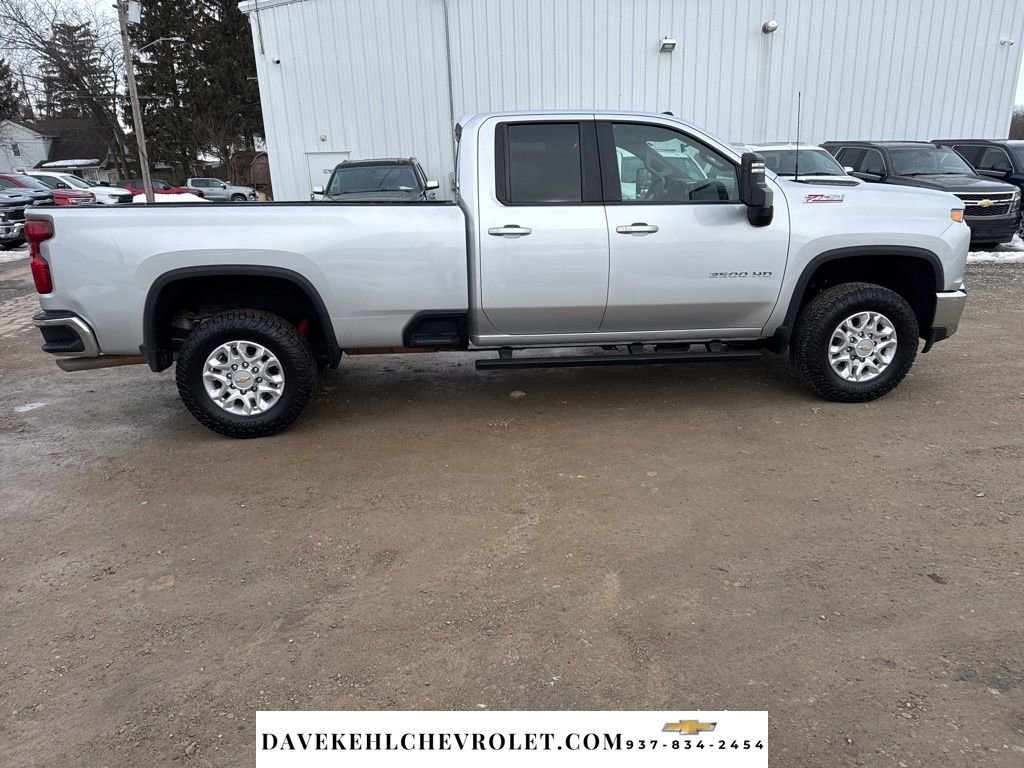 Used 2021 Chevrolet Silverado 2500 LT w/ Convenience Package image 7
