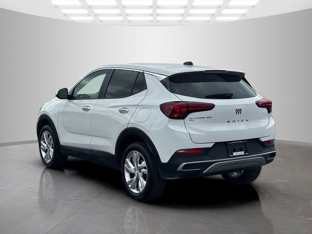 Used 2025 Buick Encore GX Preferred AWD/4WD image 5