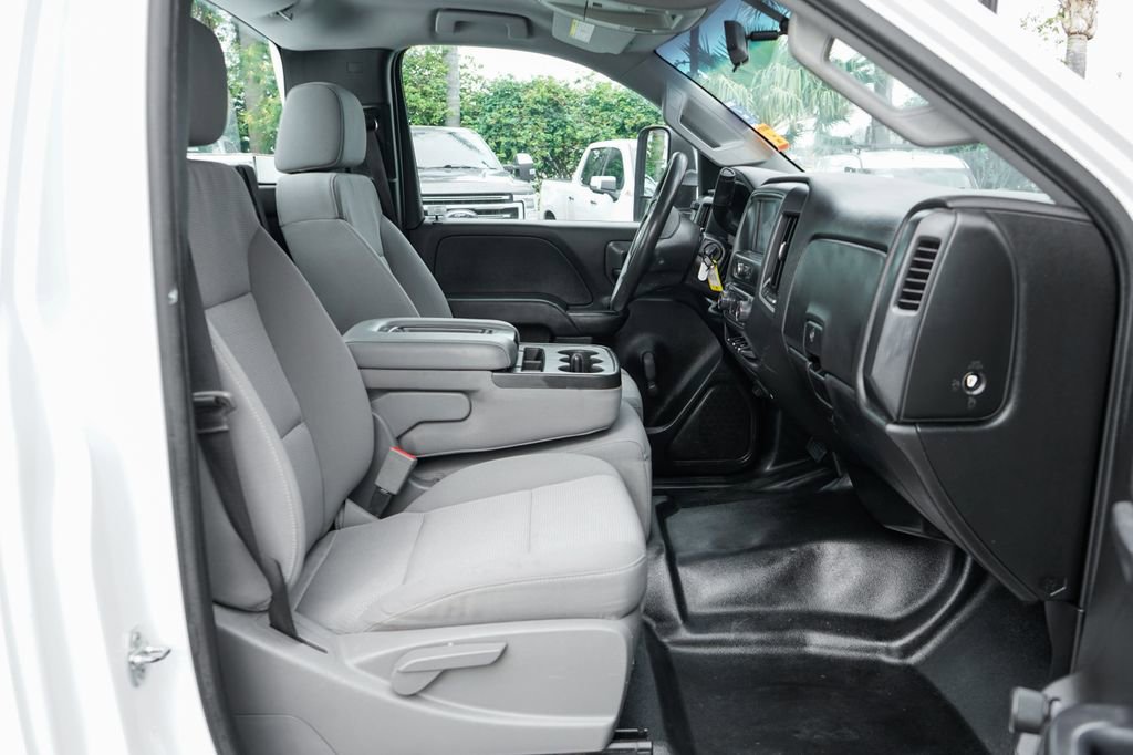 Used 2018 Chevrolet Silverado 3500 W/T RWD image 32