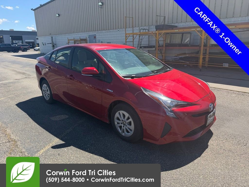 Used 2016 Toyota Prius Two FWD image 1