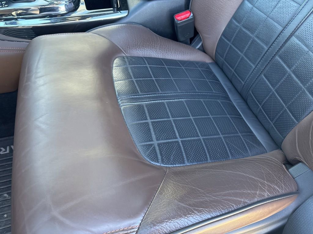 Used 2020 Nissan Armada Platinum w/ Platinum Reserve Package image 13