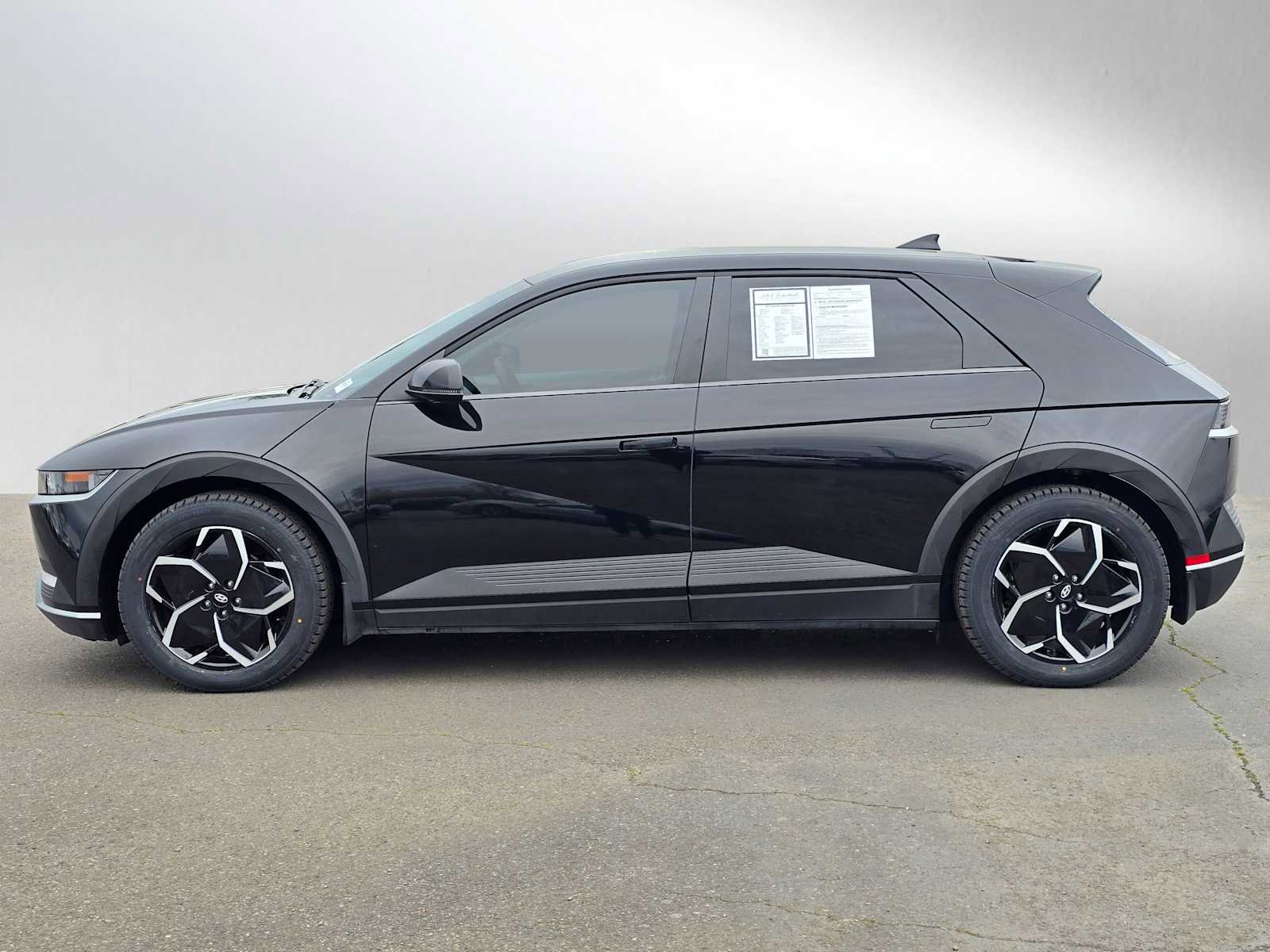 Used 2023 Hyundai Ioniq 5 SEL image 7