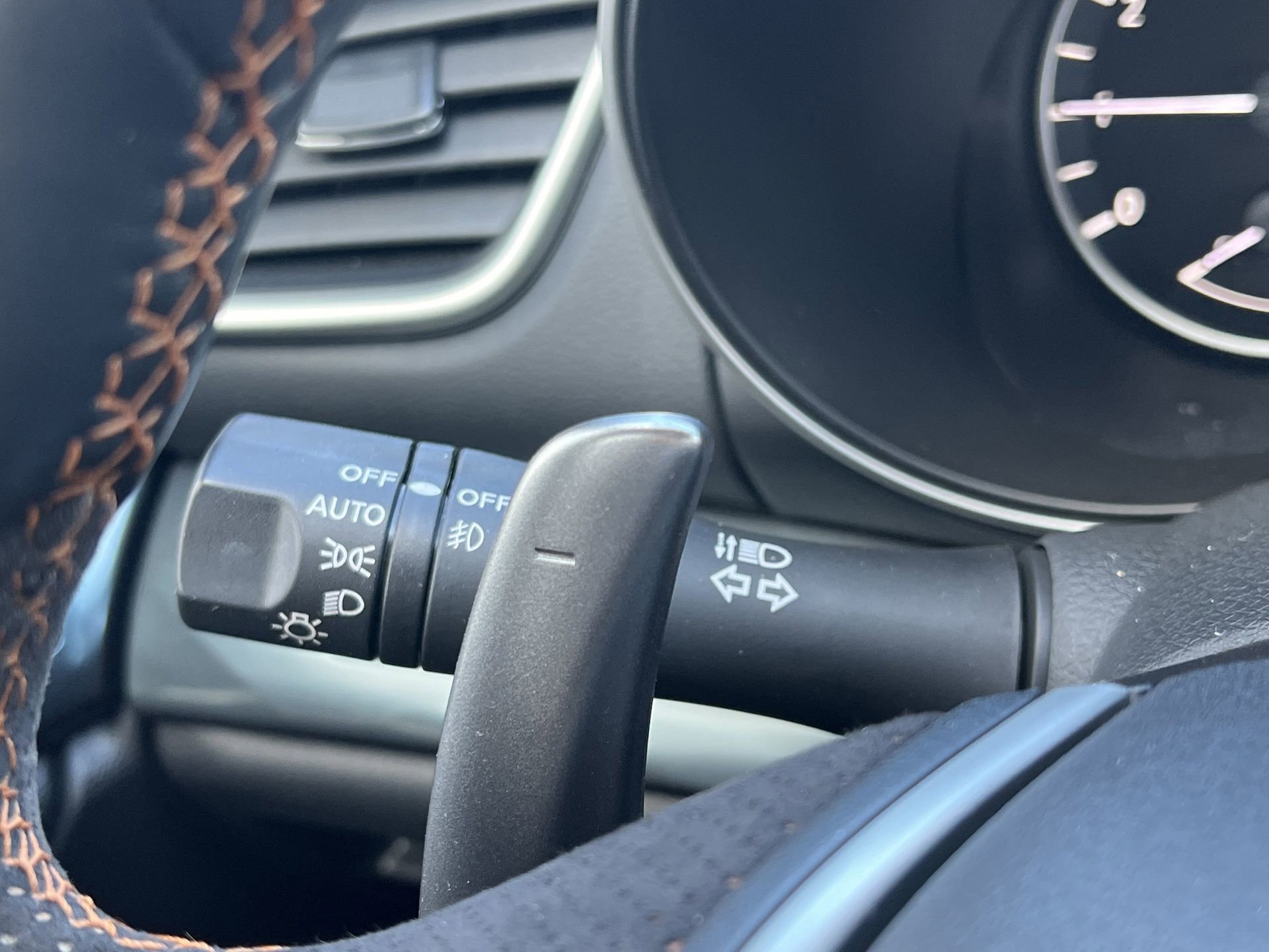 Used 2021 Nissan Maxima SR w/ Sport Mat Group image 14