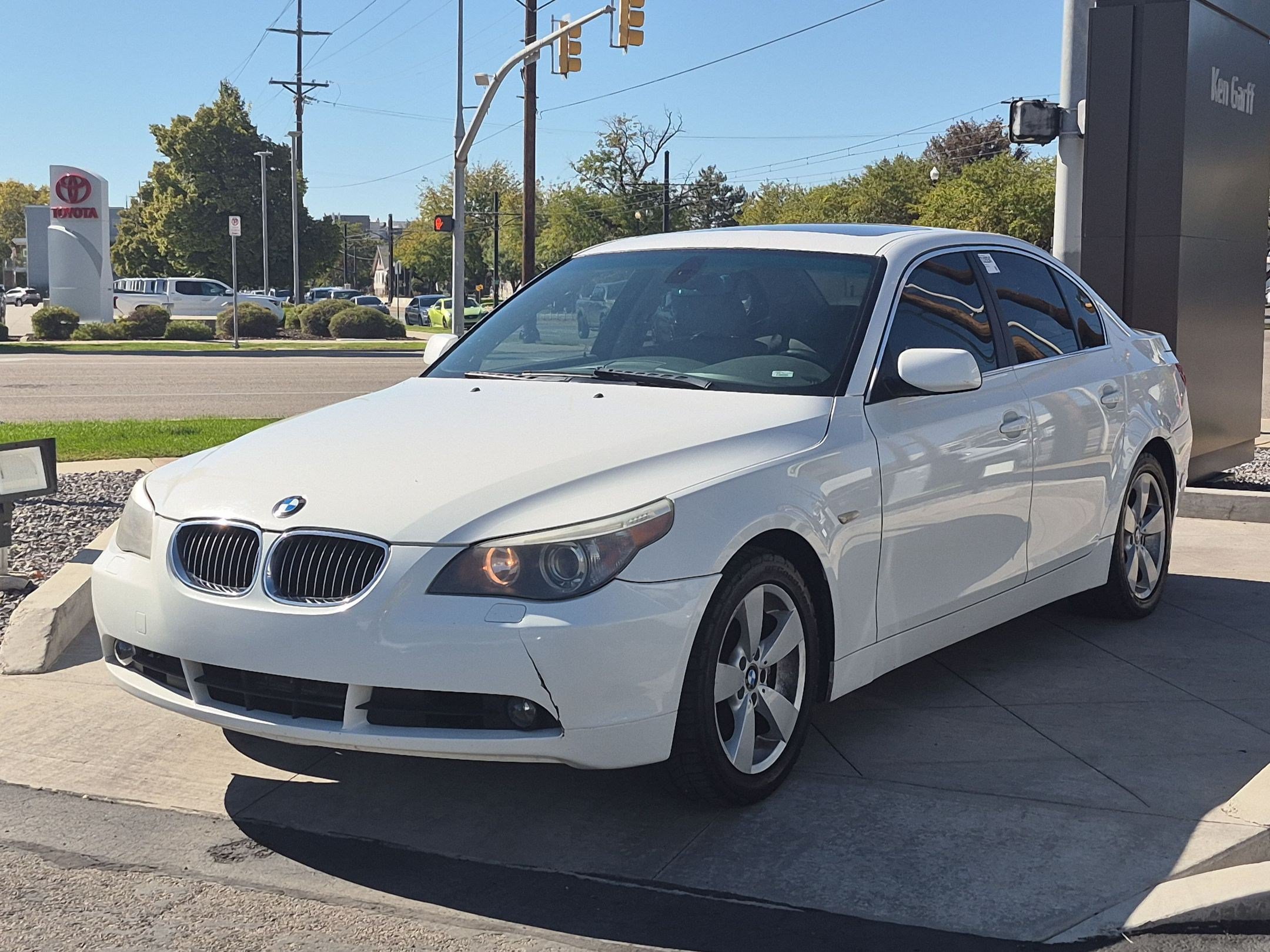 Used 2007 BMW 530xi Sedan AWD/4WD image 10