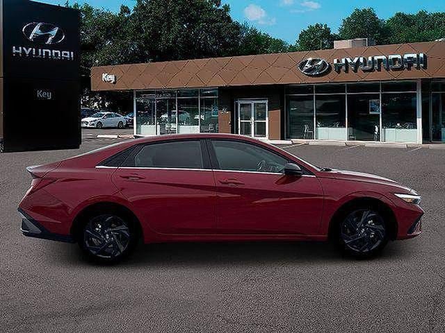 New 2026 Hyundai Elantra SEL Sport Premium FWD image 11