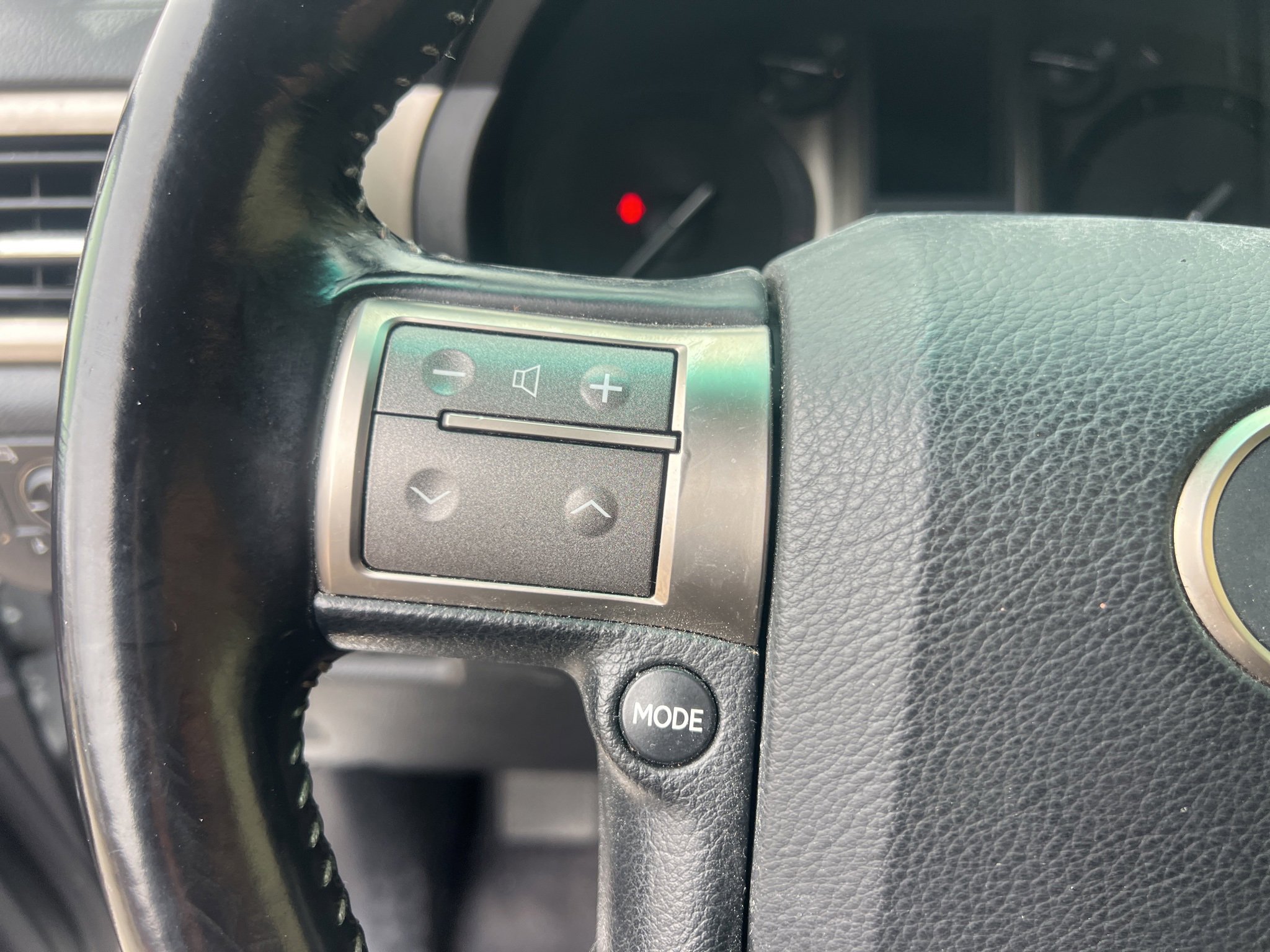 Used 2018 Lexus GX 460 Premium w/ Premium Package image 18