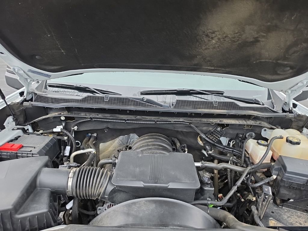 Used 2024 Chevrolet Silverado 3500 LT AWD/4WD image 9