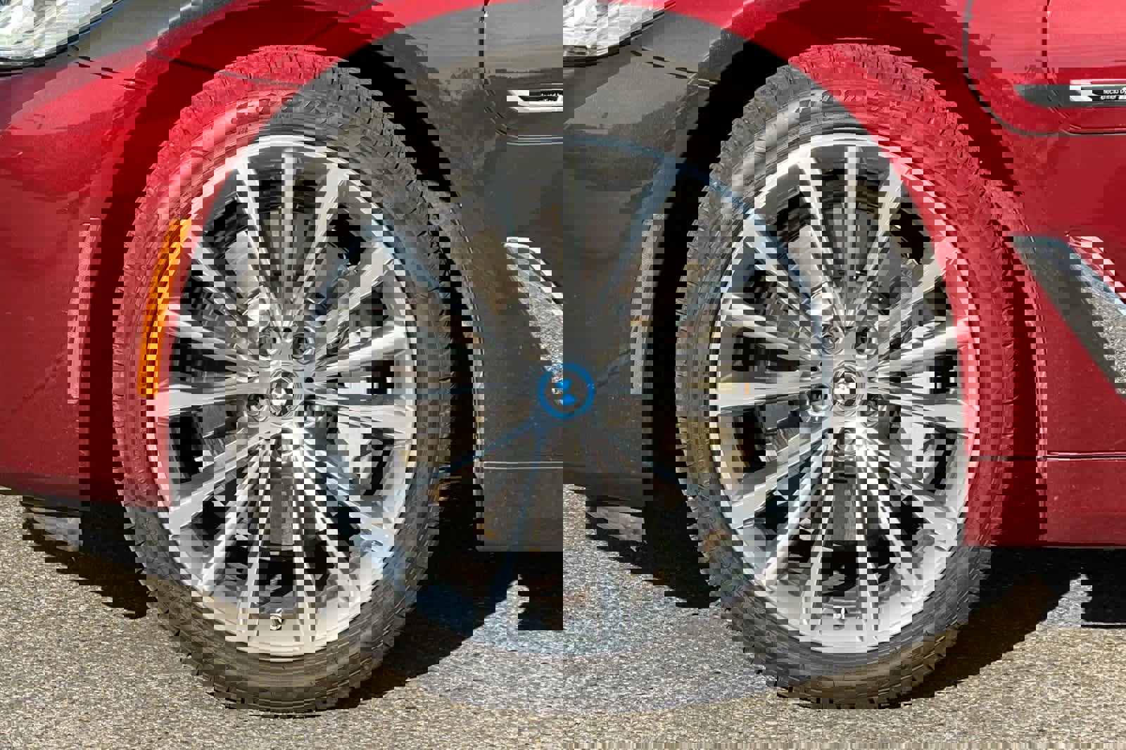 Used 2023 BMW 530e image 36