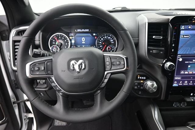 Used 2026 RAM 1500 Laramie AWD/4WD image 15