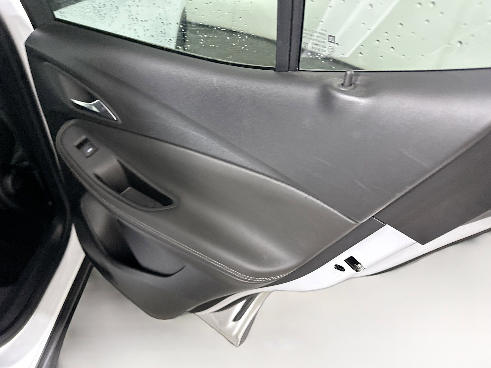 Used 2024 Buick Encore GX Preferred image 28