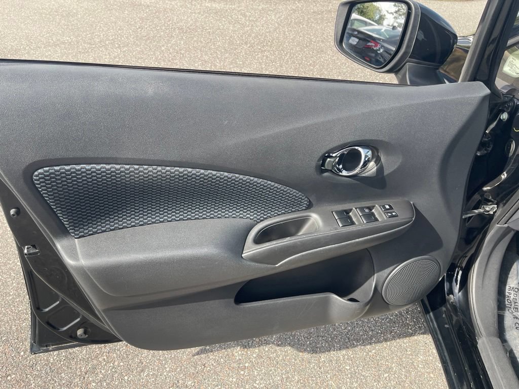 Used 2016 Nissan Versa Note SV FWD image 22