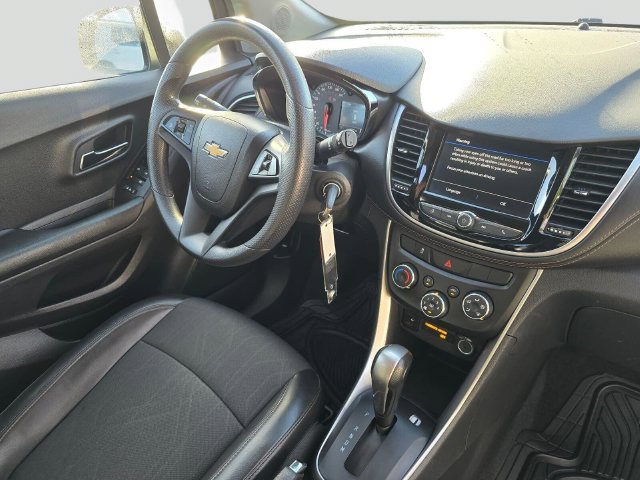 Used 2022 Chevrolet Trax LT AWD/4WD image 11