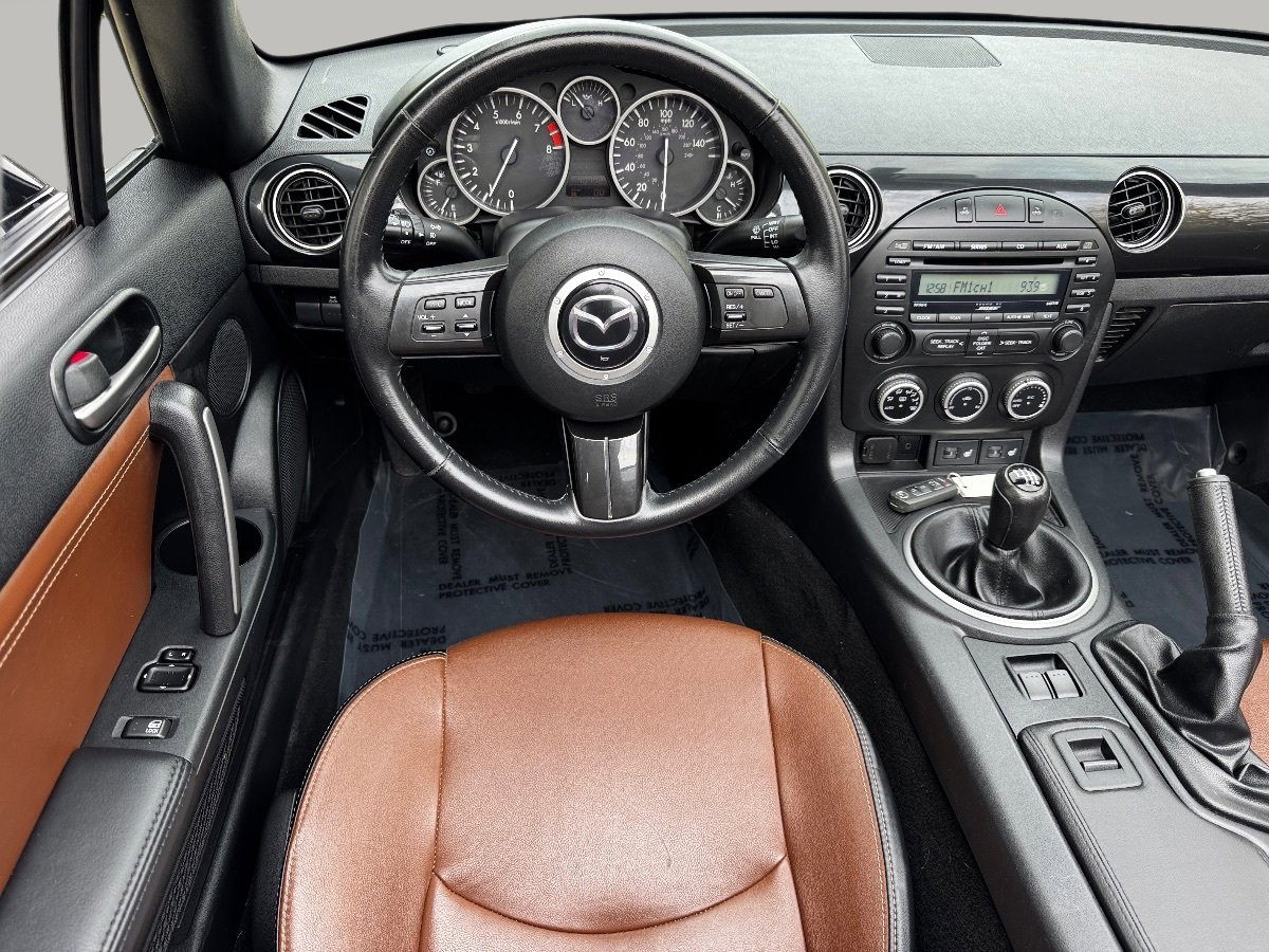 Used 2014 MAZDA MX-5 Miata Grand Touring w/ Premium Package image 18
