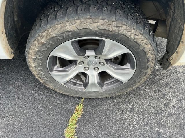 Used 2021 RAM 1500 Laramie AWD/4WD image 14