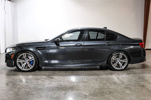 Used 2015 BMW M5 image 13