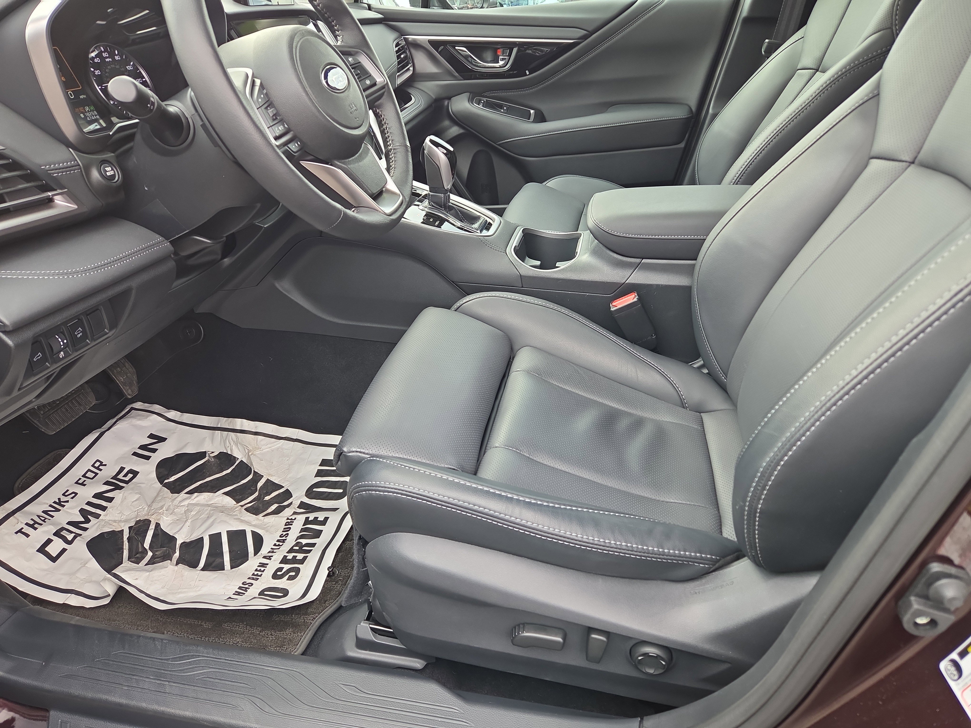 Used 2025 Subaru Outback Limited image 12