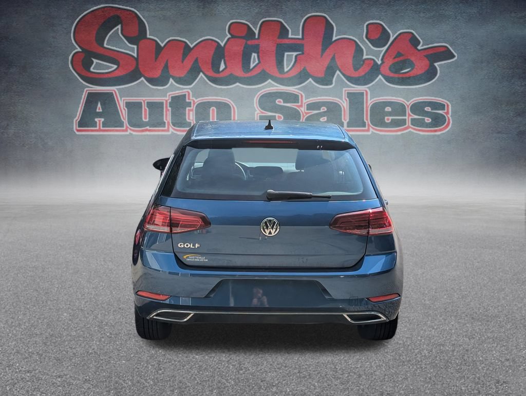Used 2020 Volkswagen Golf 4-Door FWD image 4
