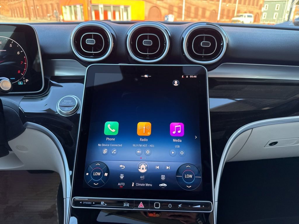 New 2026 Mercedes-Benz C 300 4MATIC Sedan image 23