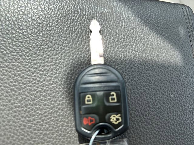 Used 2014 Ford Expedition XL AWD/4WD image 22