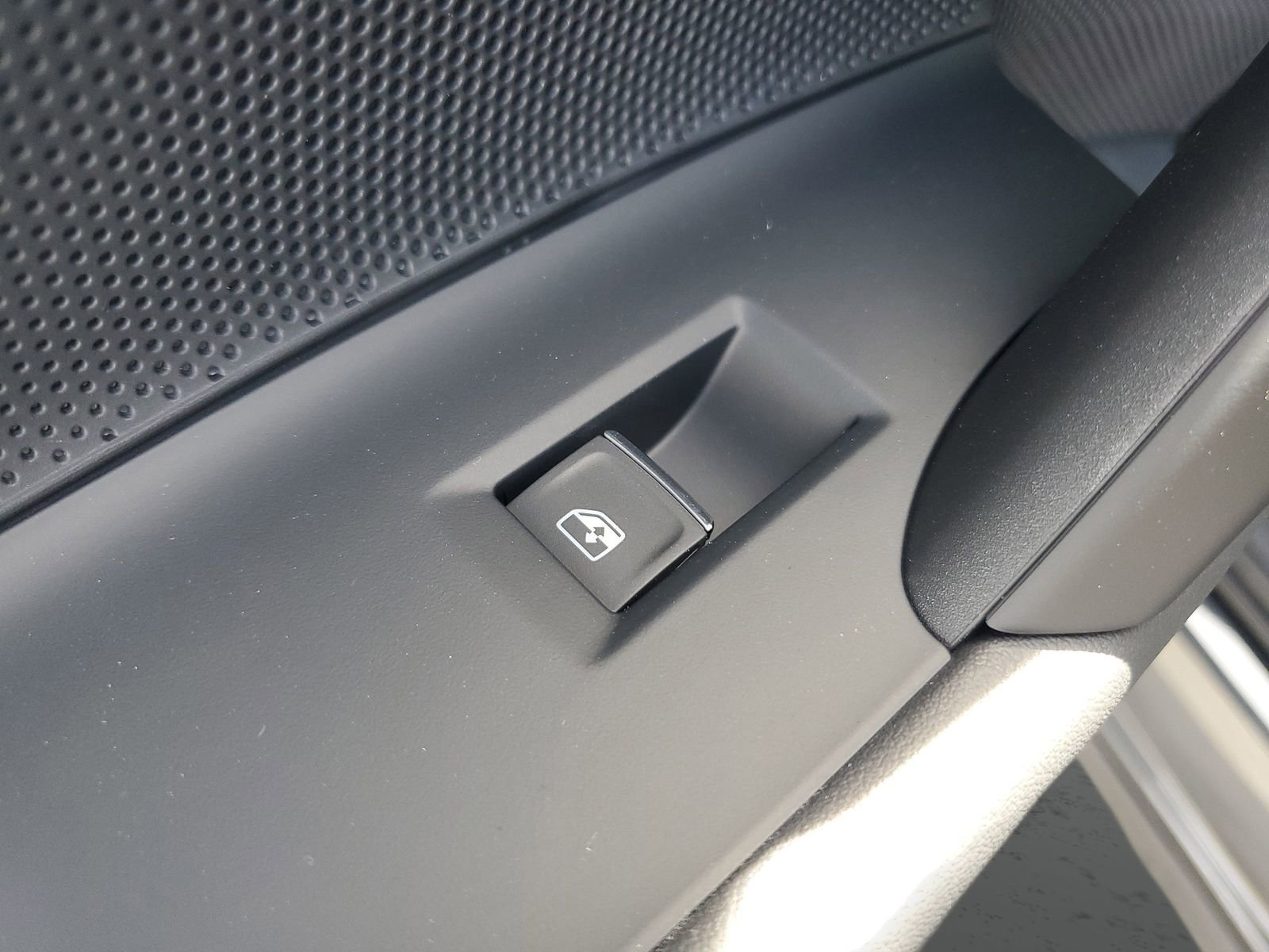 New 2025 Audi Q5 Premium Plus image 18