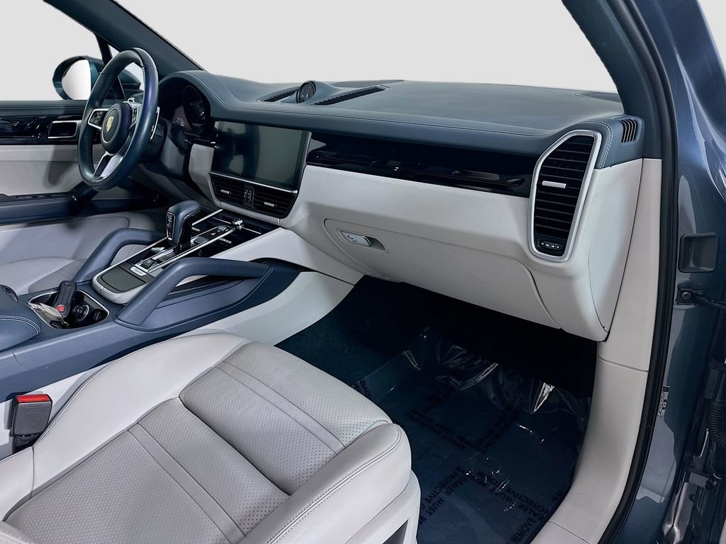 Certified 2019 Porsche Cayenne AWD/4WD image 30