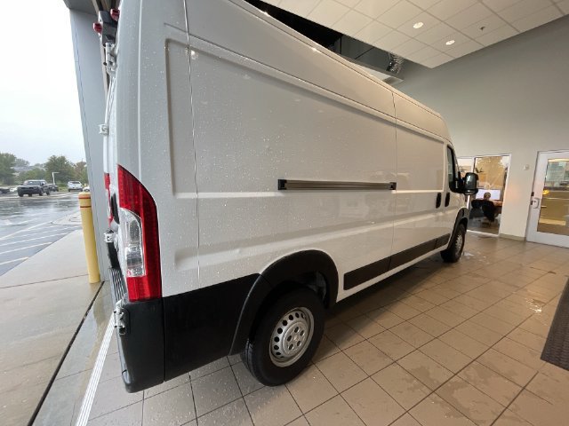 Used 2024 RAM ProMaster 2500 w/ Convenience Group FWD image 31