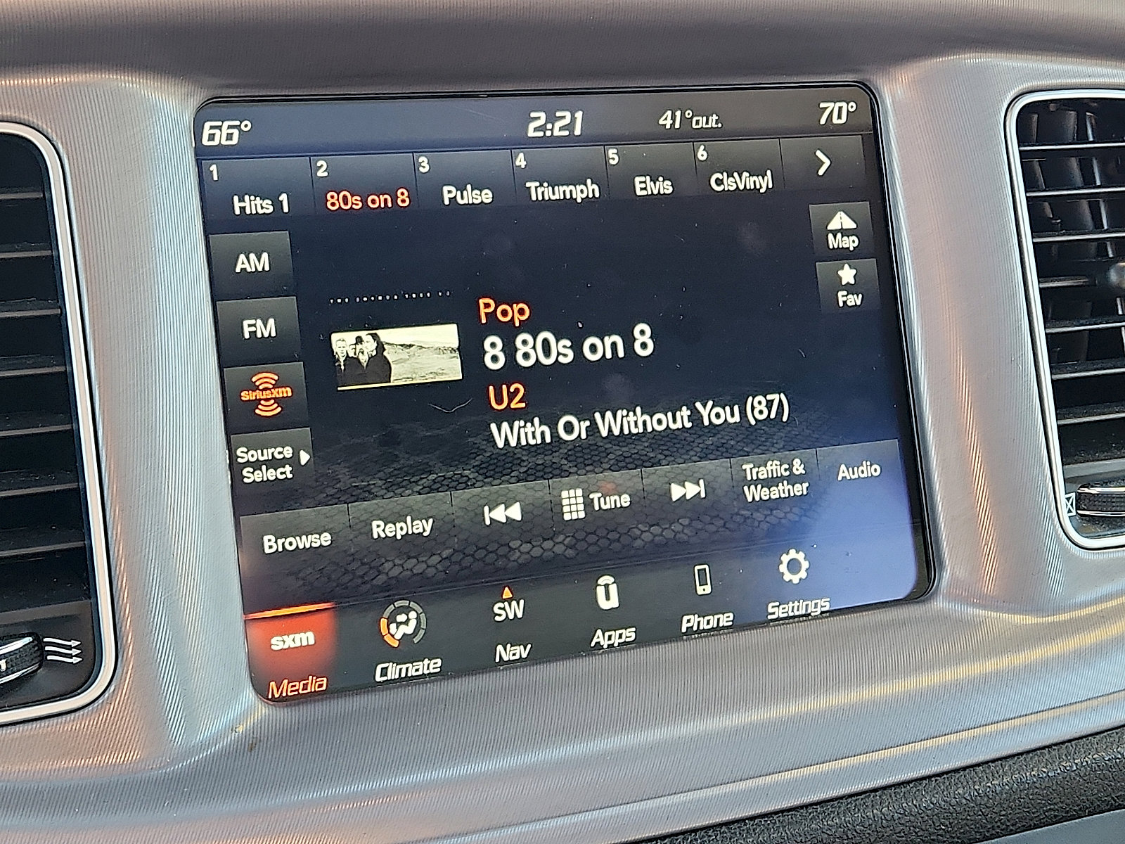 Used 2023 Dodge Charger R/T w/ Navigation & Travel Group image 19